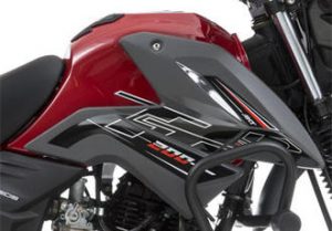 Diseño y vista de la moto AKT TTR 200